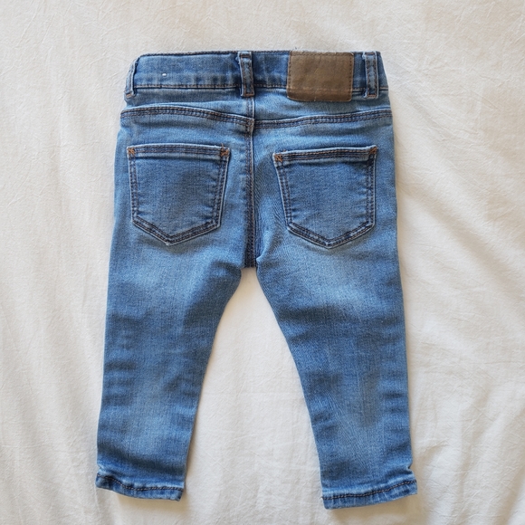Zara Skinny Jeans - Picture 6 of 6